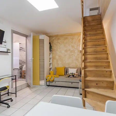 Casa Bruno Terrace & Charm By Wonderful Italy 아파트 *